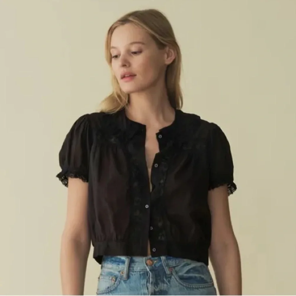 Doen Skylark Cotton Lace Collar Button Crop Short Puff Sleeve Blouse Top Black